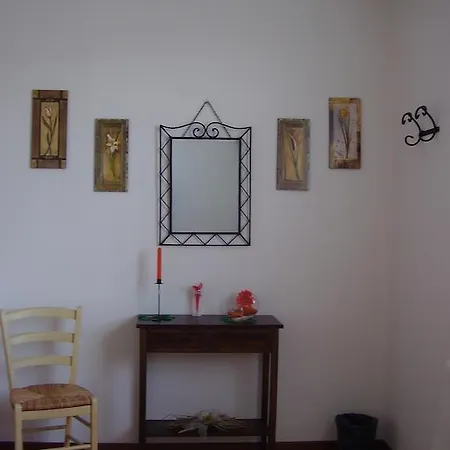 La Dimora Delle Calendule Bed and Breakfast 3*