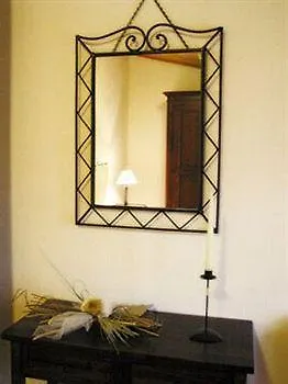 Oda ve Kahvaltı La Dimora Delle Calendule Virgilio